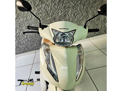 HONDA Biz 125 FLEX, Foto 2