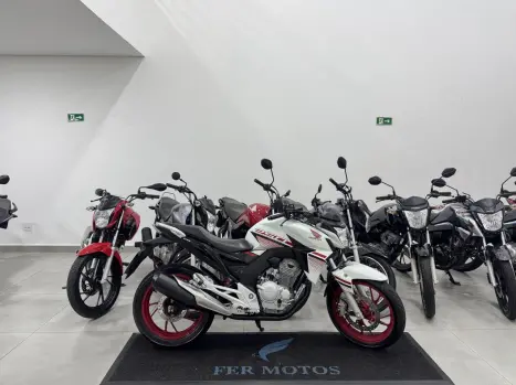 HONDA CB 250 F Twister , Foto 1
