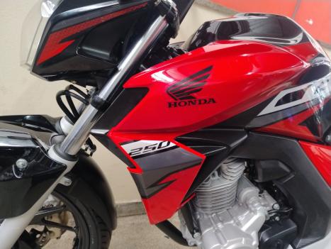 HONDA CB 250 F Twister FLEXONE, Foto 5