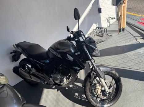 HONDA CB 250 F Twister FLEXONE, Foto 2