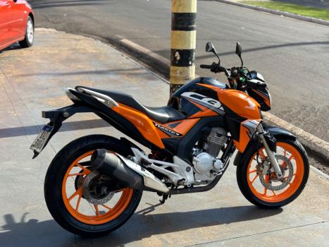 HONDA CB 250 F Twister FLEXONE, Foto 4