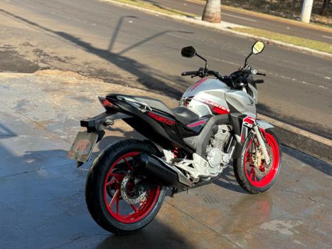 HONDA CB 250 F Twister FLEXONE, Foto 3