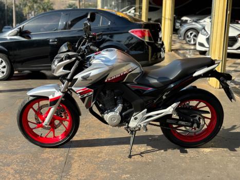 HONDA CB 250 F Twister FLEXONE, Foto 3