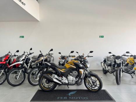 HONDA CB 250 F Twister FLEXONE, Foto 1
