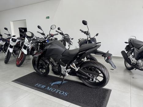 HONDA CB 300 F Twister FLEX CBS, Foto 2
