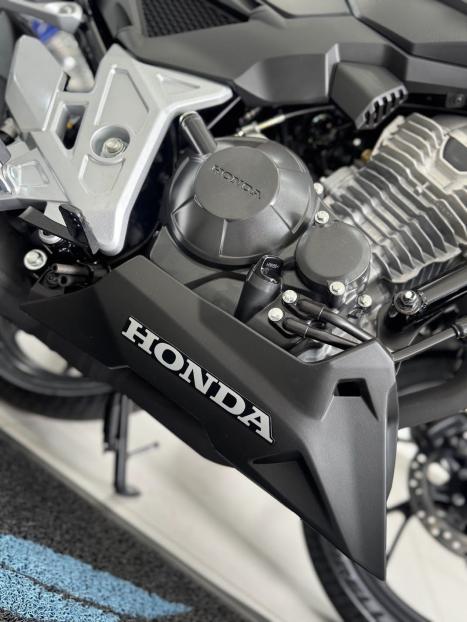 HONDA CB 300 F Twister FLEX CBS, Foto 8