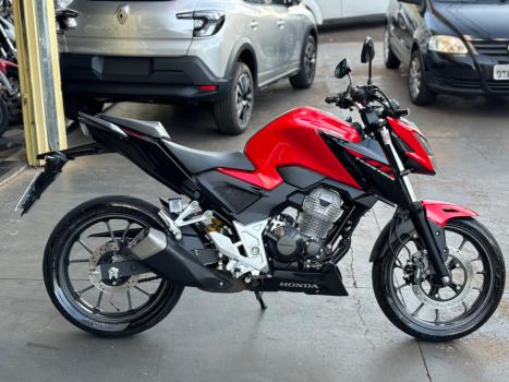 HONDA CB 300 F Twister FLEX ABS, Foto 4