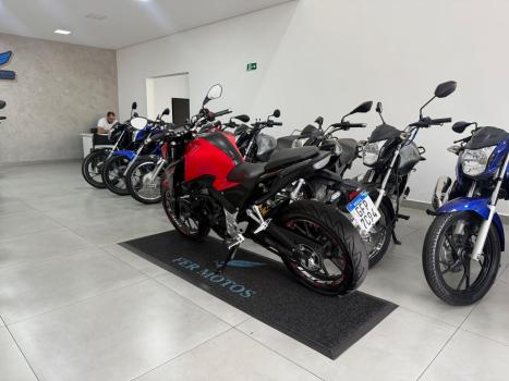 HONDA CB 300 F Twister FLEX ABS, Foto 2