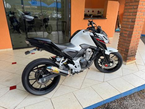 HONDA CB 300 F Twister FLEX CBS, Foto 2