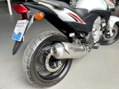 HONDA CB 300 R ESPECIAL EDITION, Foto 5