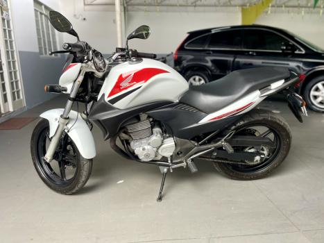 HONDA CB 300 R ESPECIAL EDITION, Foto 9