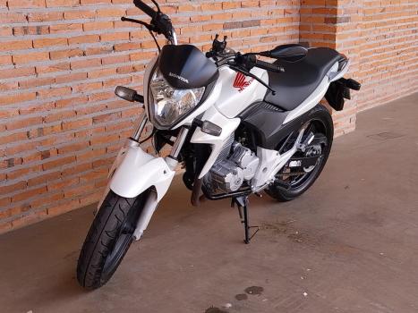 HONDA CB 300 R FLEX ABS, Foto 3