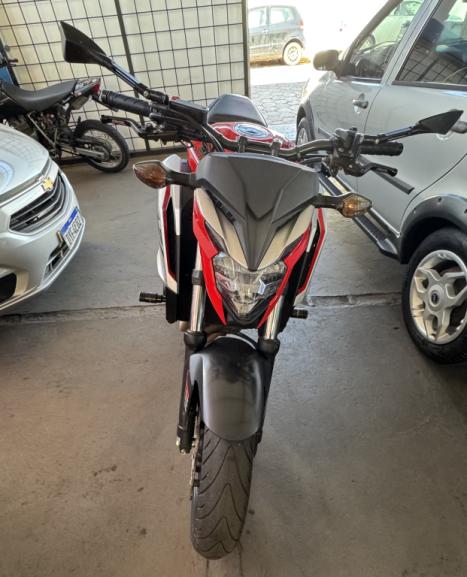 HONDA CB 650 F ABS, Foto 2