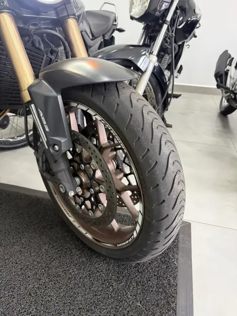 HONDA CB 650 R ABS, Foto 9