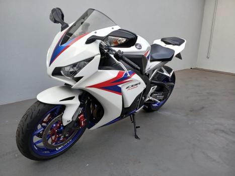 HONDA CBR 1000 RR FIRE BLADE, Foto 2