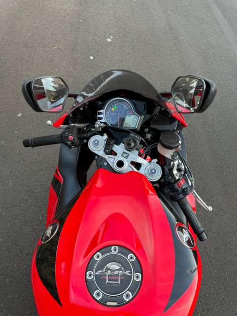 HONDA CBR 1000 RR FIRE BLADE, Foto 6