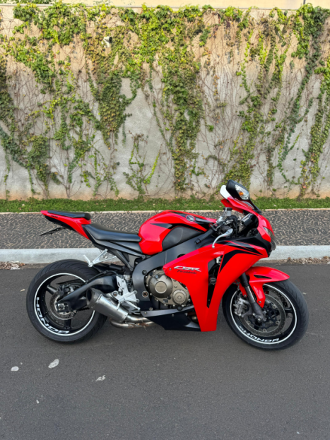 HONDA CBR 1000 RR FIRE BLADE, Foto 11