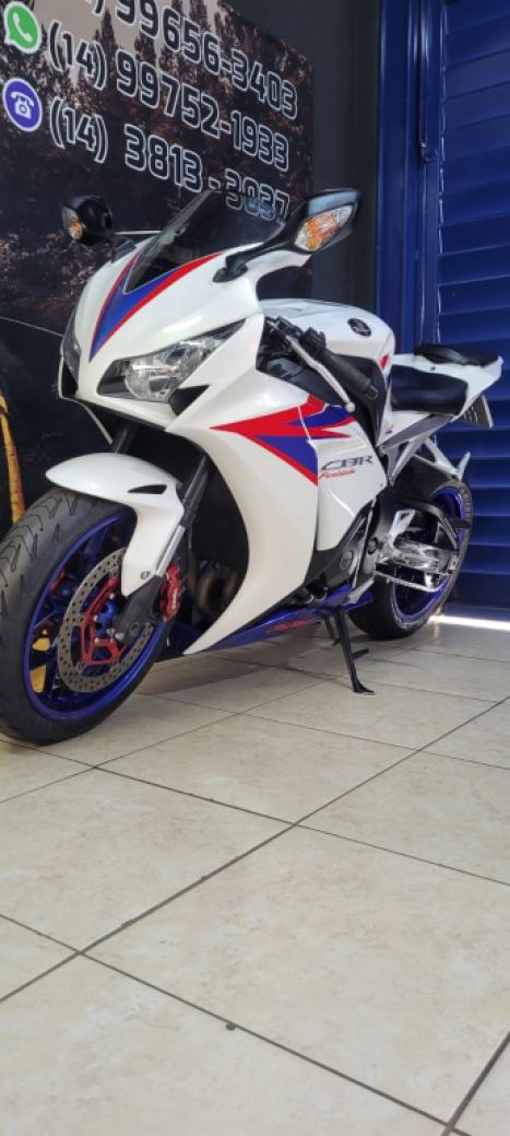 HONDA CBR 1000 RR FIRE BLADE, Foto 5