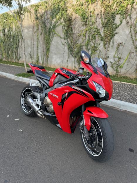 HONDA CBR 1000 RR FIRE BLADE, Foto 1