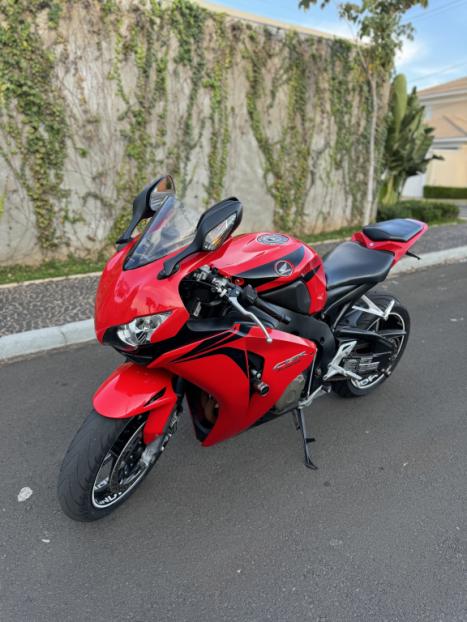 HONDA CBR 1000 RR FIRE BLADE, Foto 3