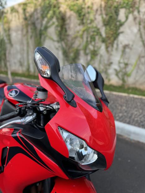 HONDA CBR 1000 RR FIRE BLADE, Foto 7