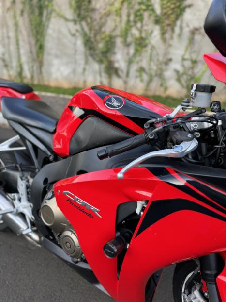 HONDA CBR 1000 RR FIRE BLADE, Foto 8