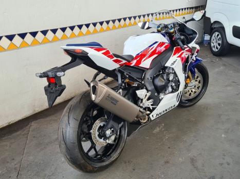 HONDA CBR 1000 RR FIRE BLADE, Foto 2