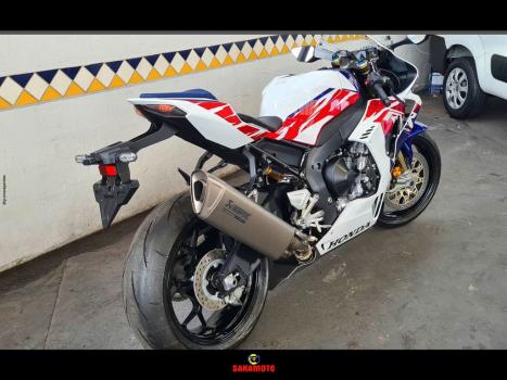 HONDA CBR 1000 RR FIRE BLADE, Foto 2