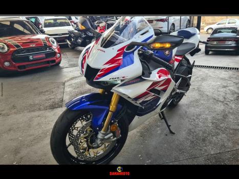 HONDA CBR 1000 RR FIRE BLADE, Foto 4