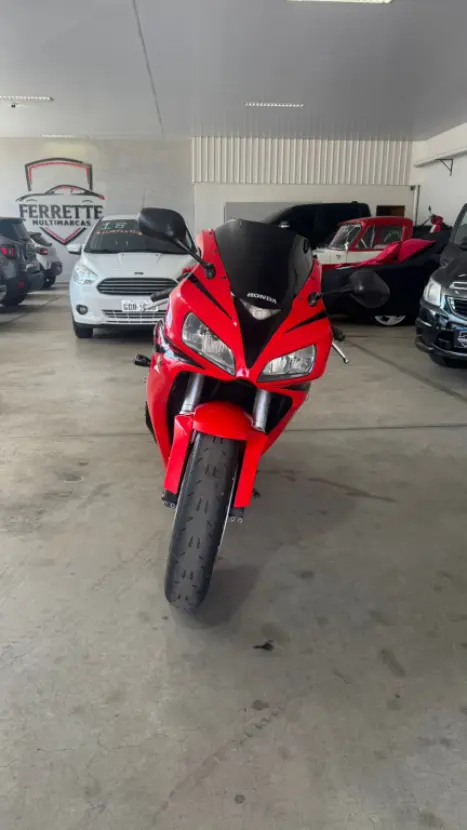 HONDA CBR 1000 RR FIRE BLADE, Foto 1