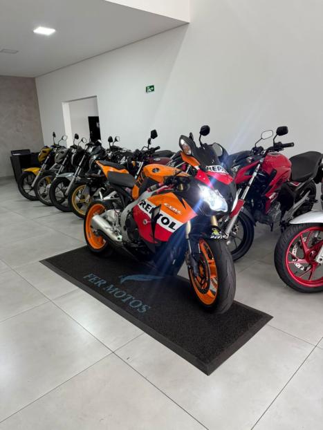 HONDA CBR 1000 RR REPSOL, Foto 7