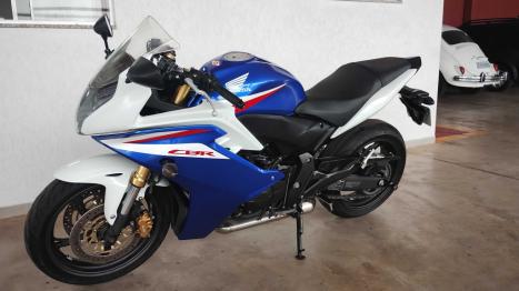 HONDA CBR 600 F ABS, Foto 2