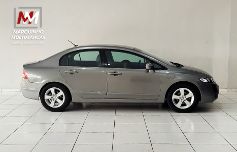 HONDA Civic 1.8 16V 4P FLEX LXS AUTOMTICO, Foto 4