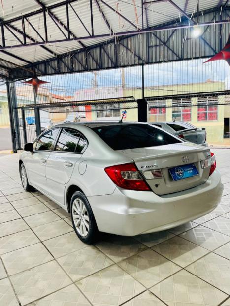 HONDA Civic 1.8 16V 4P FLEX LXS, Foto 4