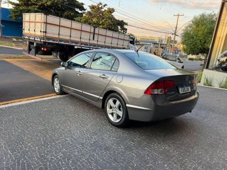 HONDA Civic 1.8 16V 4P FLEX LXS, Foto 4