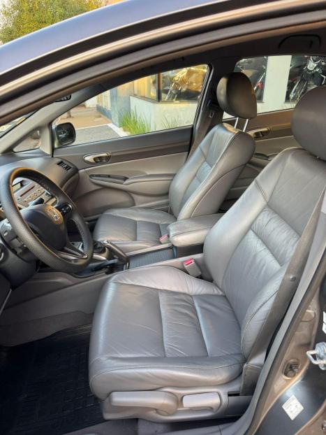 HONDA Civic 1.8 16V 4P FLEX LXS, Foto 6