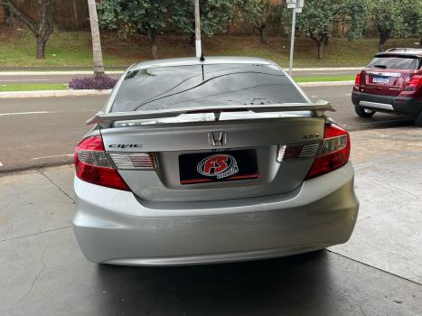 HONDA Civic 1.8 16V 4P FLEX LXS, Foto 5