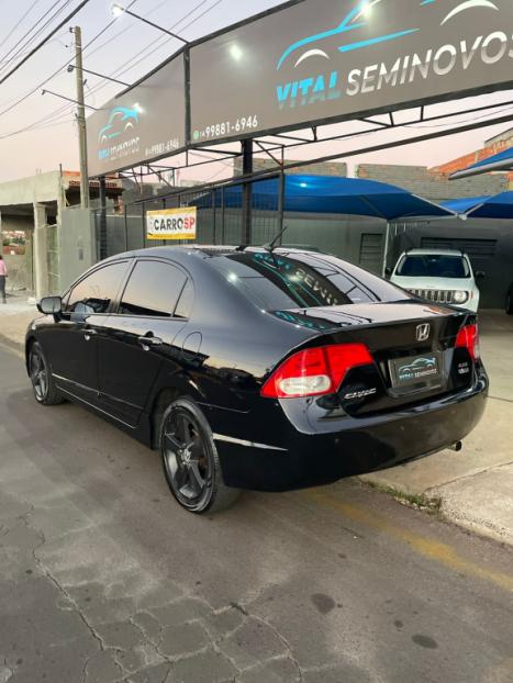 HONDA Civic 1.8 16V 4P FLEX LXS, Foto 4