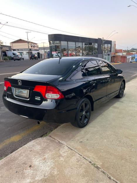 HONDA Civic 1.8 16V 4P FLEX LXS, Foto 6