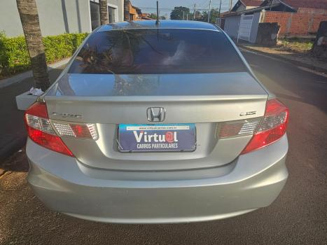 HONDA Civic 1.8 16V 4P FLEX LXS AUTOMTICO, Foto 4