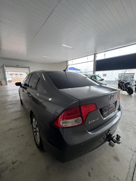 HONDA Civic 1.8 16V 4P FLEX LXL AUTOMTICO, Foto 2