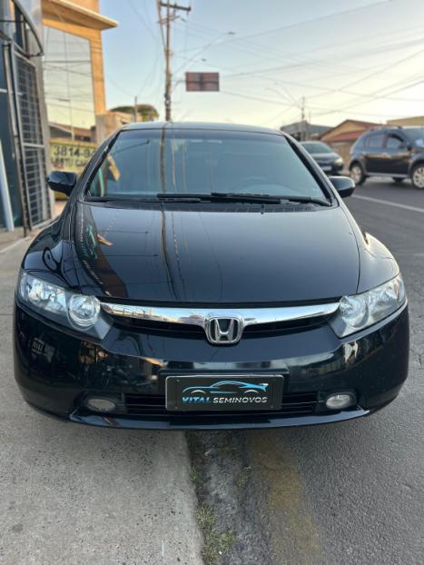 HONDA Civic 1.8 16V 4P FLEX LXS, Foto 4