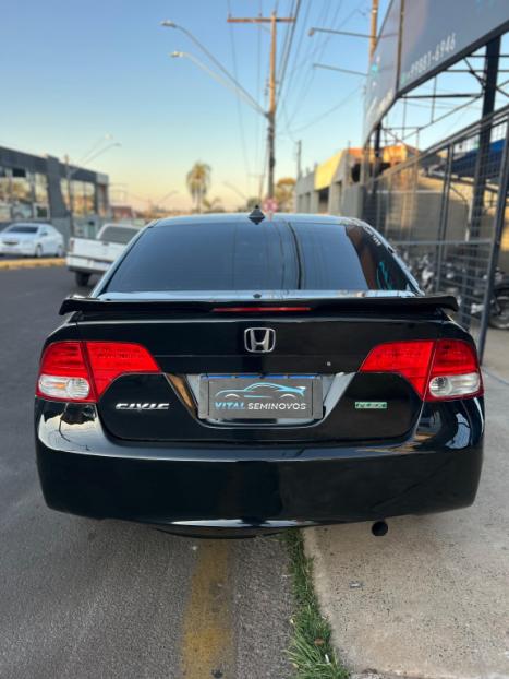 HONDA Civic 1.8 16V 4P FLEX LXS, Foto 5