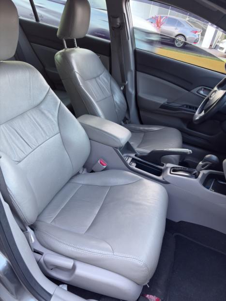 HONDA Civic 1.8 16V 4P FLEX LXS AUTOMTICO, Foto 9