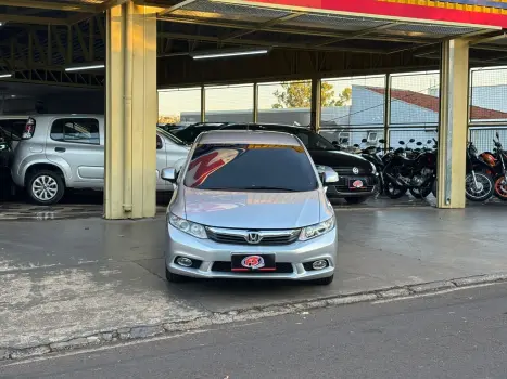 HONDA Civic 1.8 16V 4P FLEX LXS AUTOMTICO, Foto 2
