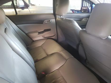 HONDA Civic 1.8 16V 4P FLEX LXS AUTOMTICO, Foto 5