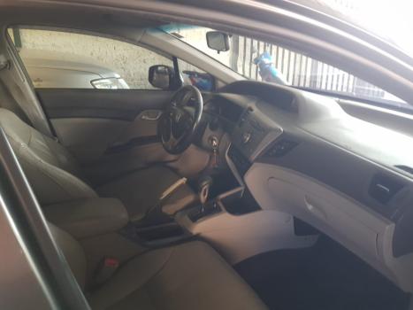HONDA Civic 1.8 16V 4P FLEX LXS AUTOMTICO, Foto 6