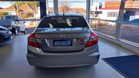 HONDA Civic 2.0 16V 4P EXR, Foto 4