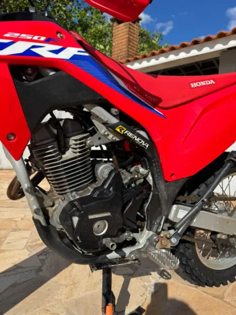 HONDA CRF 250 F, Foto 2