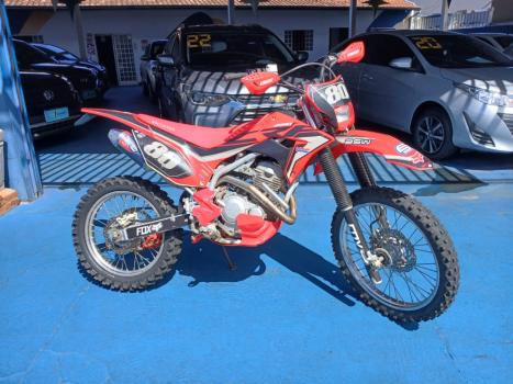 HONDA CRF 250 F, Foto 1